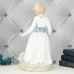 M-YW-33304 (12) Фарфоровая статуэтка 