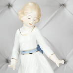 M-YW-33304 (12) Фарфоровая статуэтка 