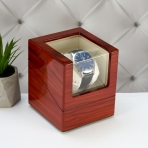 M-YW-62270 (9) Шкатулка деревянная лакированная для часов с моторчиком вращающим часы, 13*13,5*15,5