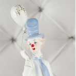 YW-00894 (24) Фарфоровая статуэтка 