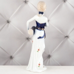 YW-00950/2 (24) Фарфоровая статуэтка 