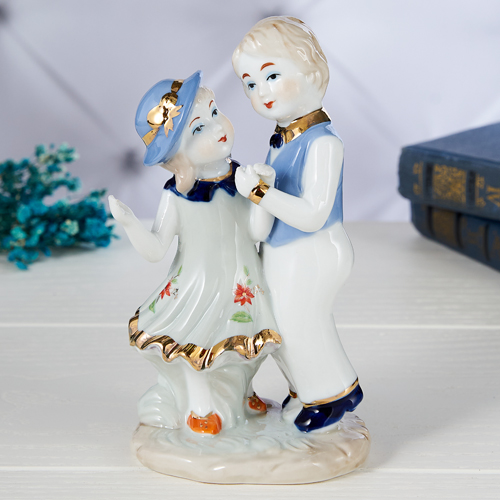 YW-00963/2 (60) Фарфоровая статуэтка 