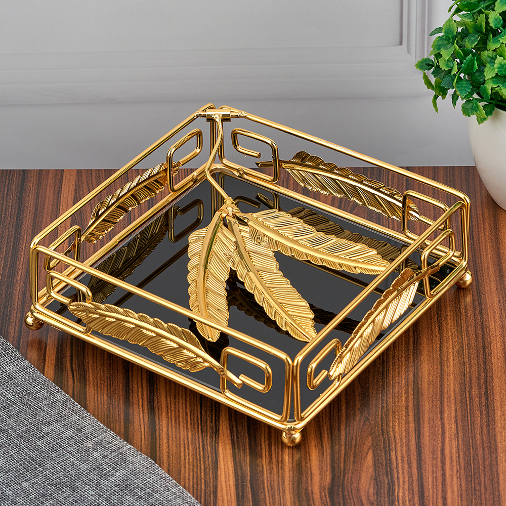 M-YW-5336 (24) Салфетница металлическая, 16,5х16,5х7,5 см.