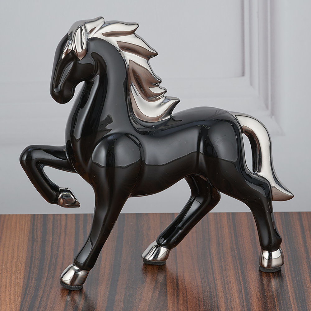 M-CH-22108 (16) Фарфоровая статуэтка 