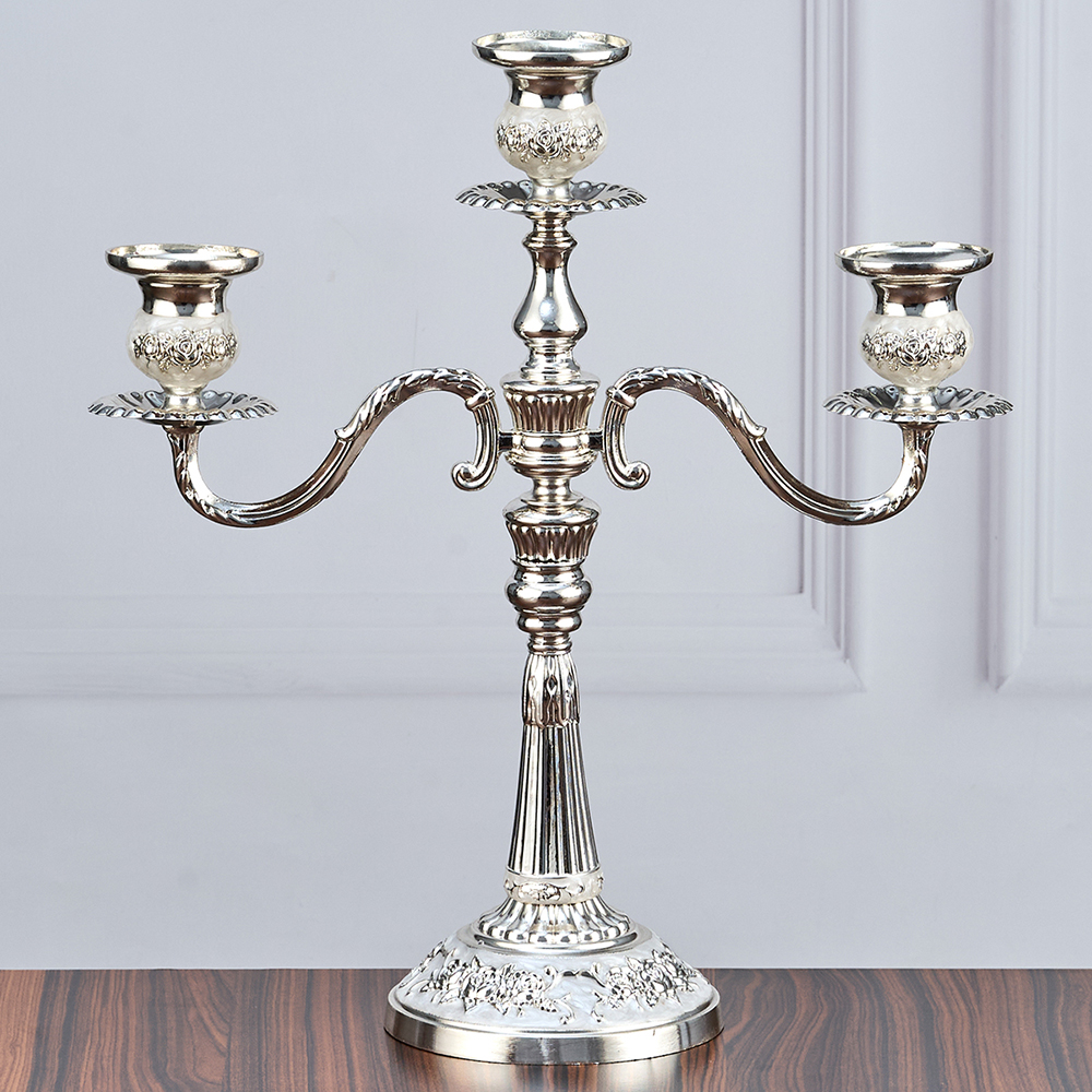 M-YW-041726 (24) Канделябр трехрожковый, металлический, 29х12х35,5 см.
